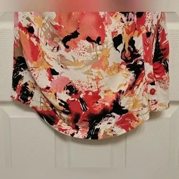 ❤️ Reitmans Abstract Print Top Medium Colourful - Picture 9 of 12